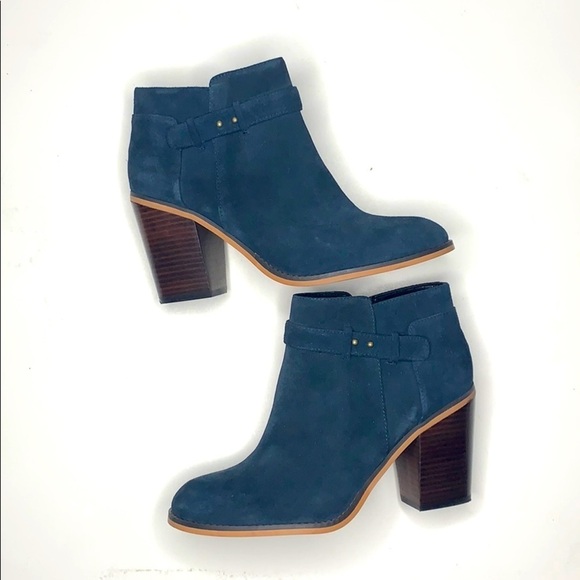 Sole Society LYRIQ Ink Blue Suede Bootie Boots Size 9 - Picture 3 of 7